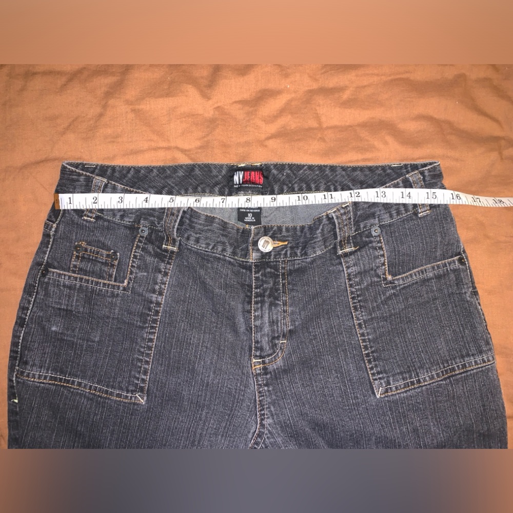 Vintage NY Wide Leg Jeans - Picture 5 of 9